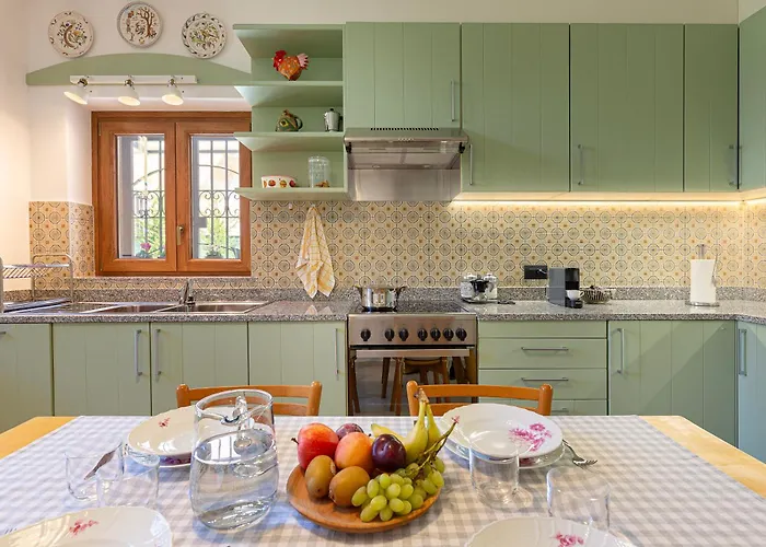 Arona Cottage * 阿罗纳